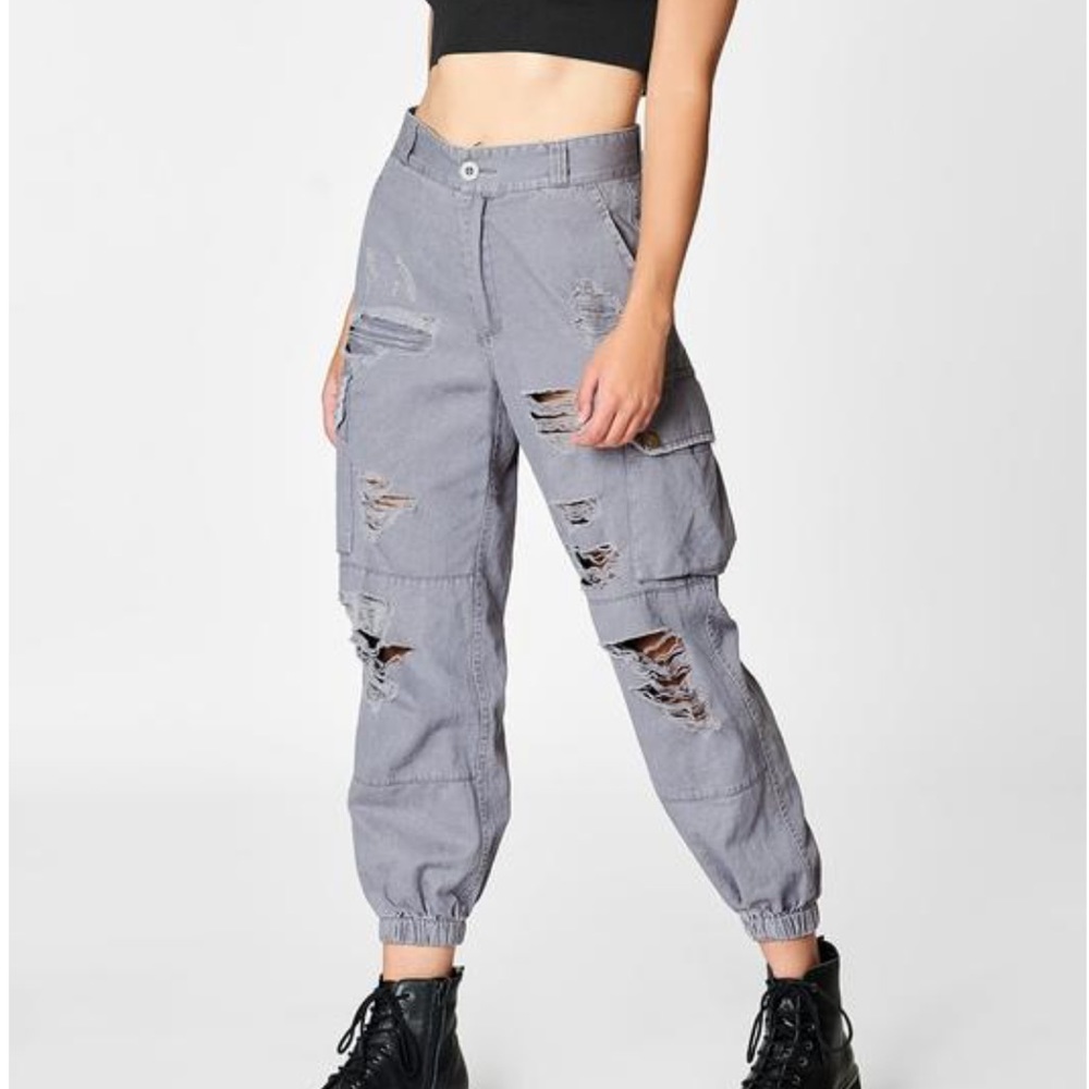 Baggy grinded grey cargo pants